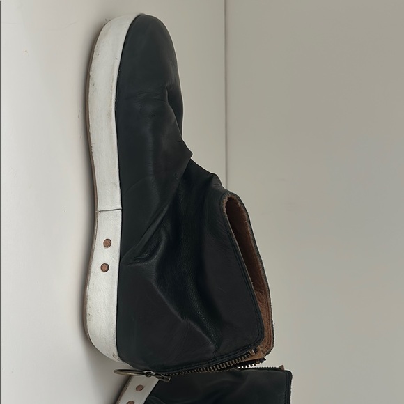 Beek Leather Black High-Top Sneakers with White Soles - Picture 3 of 8